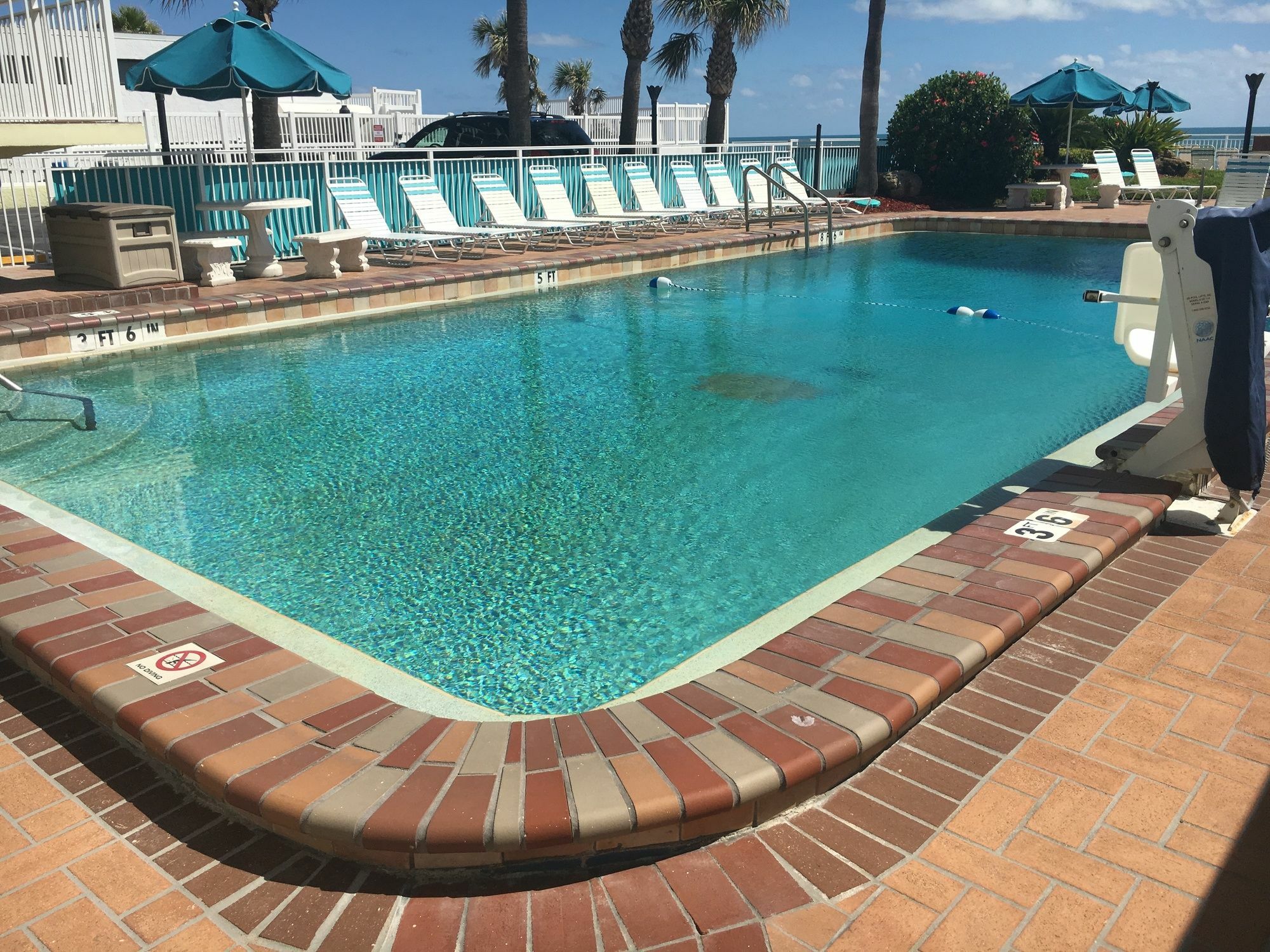 Sea Shells Beach Club Daytona Beach Exterior photo